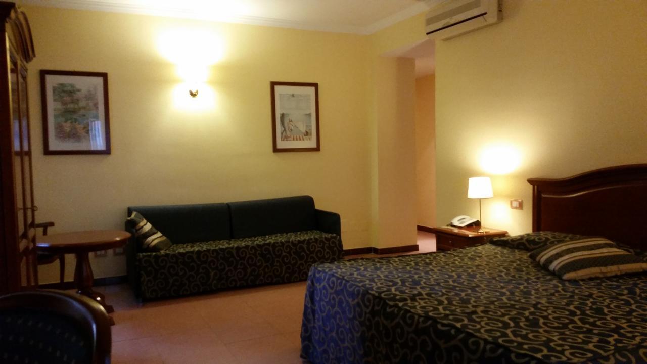 Hotel Villa Ada Pozzallo Extérieur photo